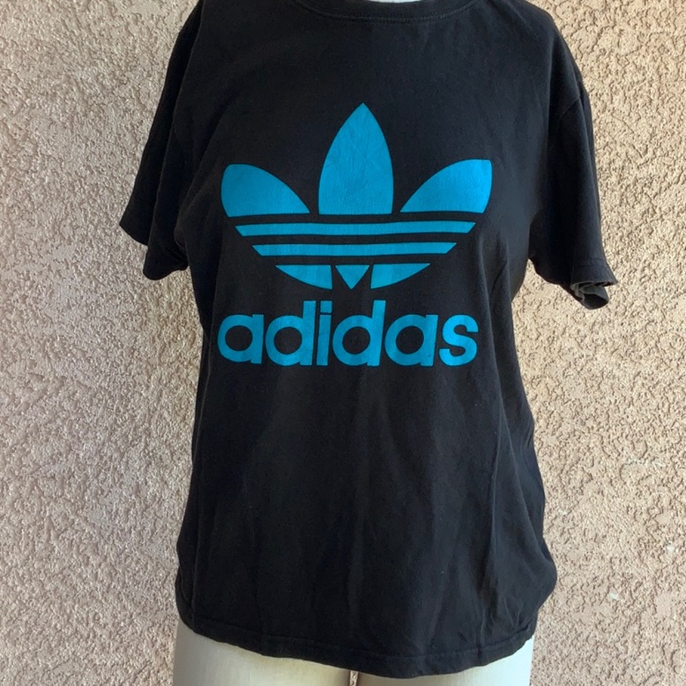 Adidas logo graphic t-shirt distressed turquoise size small